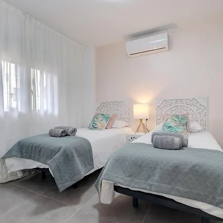 Apartment 014 Bright And Modern 2 Bed Apt Near Beach Mijas